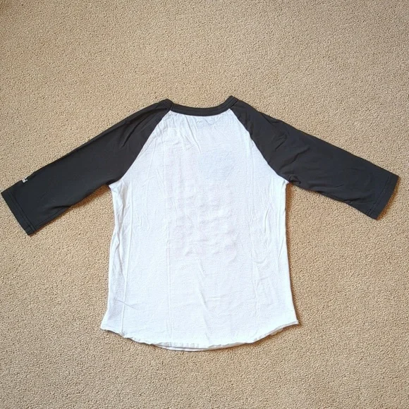 Adidas Kids 3/4 Sleeve Baseball Graphic Shirt, Size S (7) - Picture 5 of 5